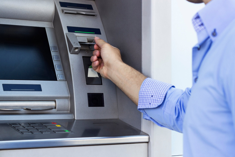 In Abruzzo oltre il 60% di Comuni senza filiali: avanza la desertificazione bancaria - Foto