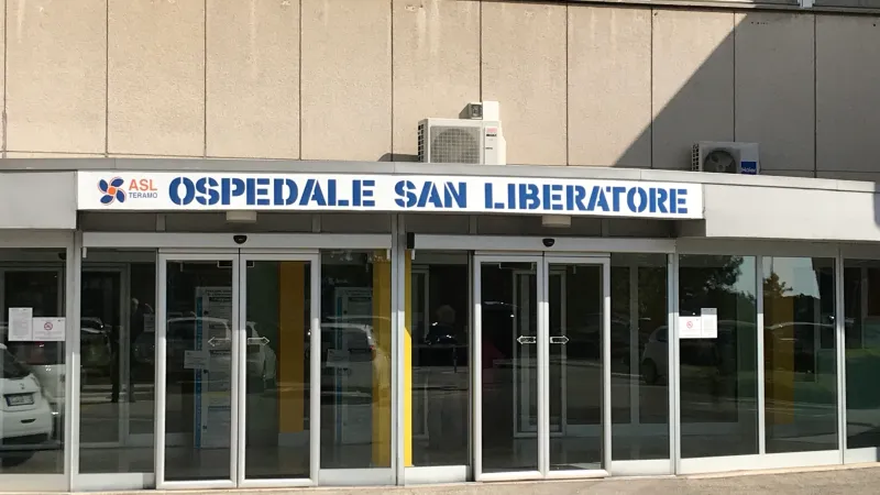 Senza stipendio le addette alle pulizie dell'ospedale di Atri - Foto