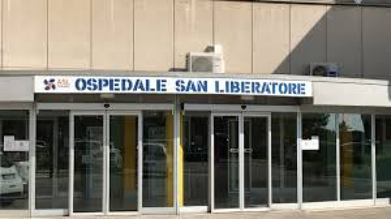 Subappalto delle pulizie all’ospedale di Atri, la Dussmann pagherà gli arretrati ai lavoratori - Foto