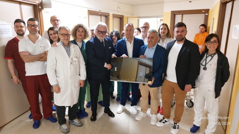 Donati 16 televisori ai reparti Utic e Cardiologia dell’ospedale di Teramo - Foto