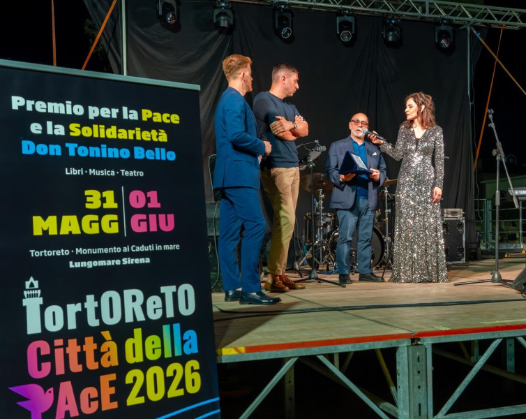 Grande successo a Tortoreto per il Premio Nazionale per la Pace e la Solidarietà “Don Tonino Bello” - Foto