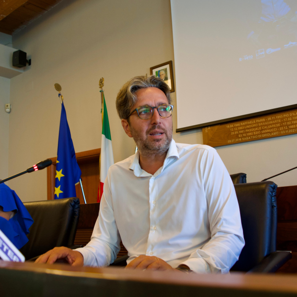 Carenza di dirigenti scolastici: l'IC Roseto 2 sarà guidato in reggenza anche per il prossimo anno - Foto