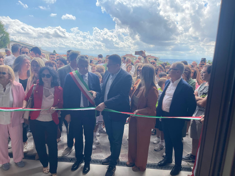 Inaugurata la nuova scuola nel centro storico di Atri: lavori da 6mln per 450 studenti - Foto
