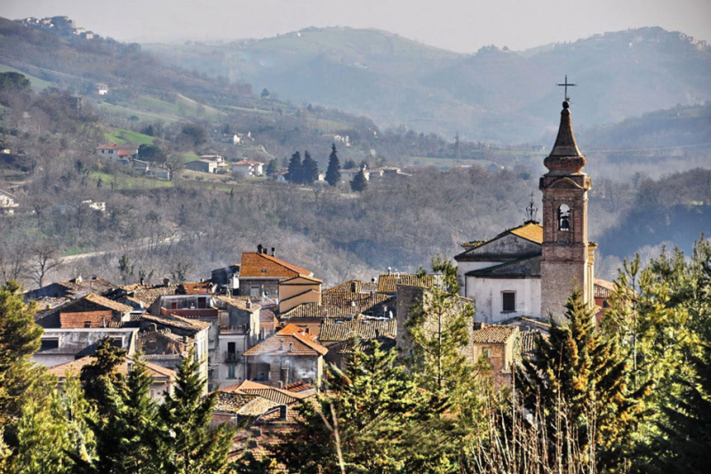 Nominato il commissario prefettizio del Comune di Bisenti dopo la caduta di Saputelli - Foto
