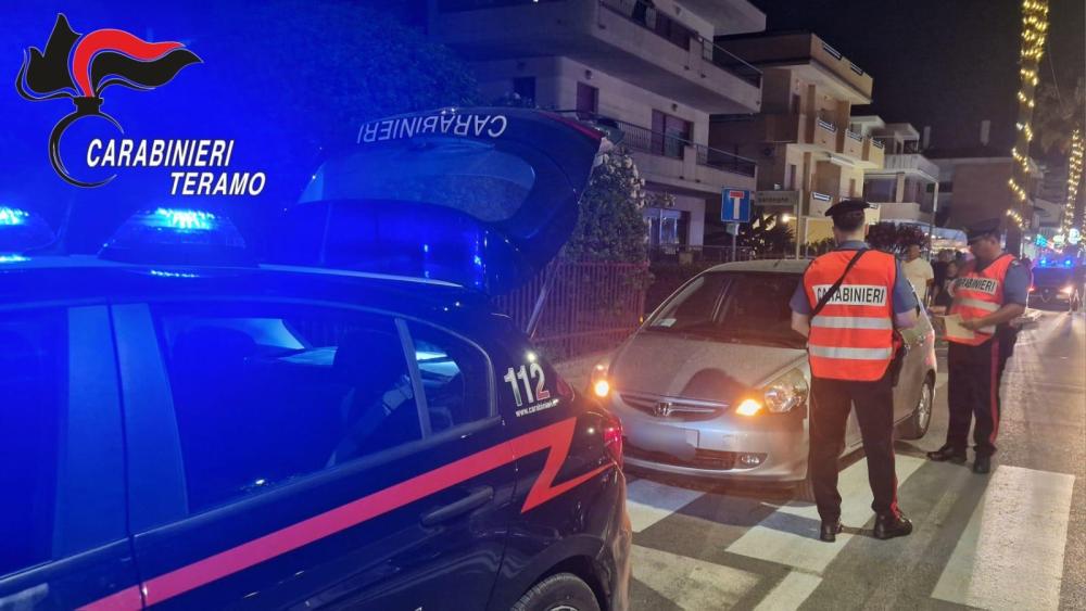 Sant’Egidio, guidava in stato di ebbrezza: è finito contro un albero - Foto