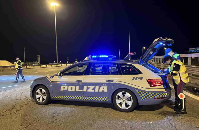 Evade dai domiciliari nel Teramano e torna a Reggio Emilia: arrestato 22enne - Foto