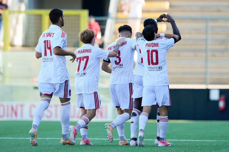 Serie D: Teramo travolgente, il Giulianova vince la sfida del Fadini - Foto