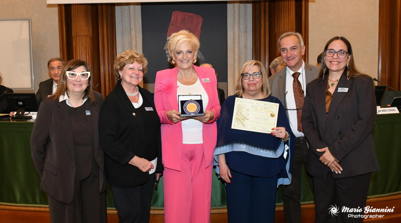 "Una brava moglie", il romanzo di Andreina Moretti conquista il Premio Speciale della Critica - Foto