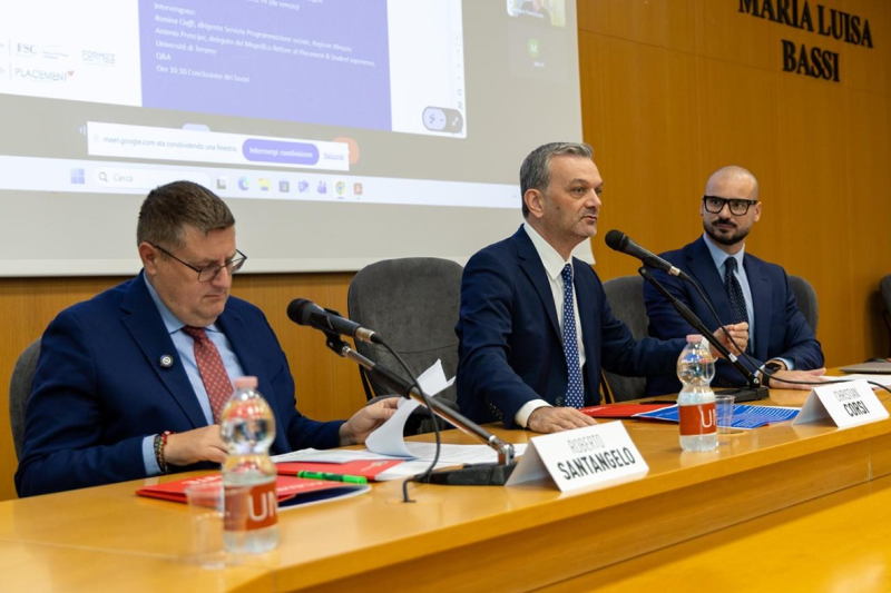 “Insieme Abruzzo”. 14 borse di studio dall’Università di Teramo per rafforzare i servizi socio-sanitari - Foto