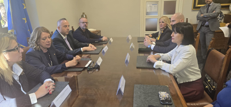 Nereto, studenti a scuola di legalità contro le minacce agli amministratori nel progetto con Prefettura e Provincia - Foto