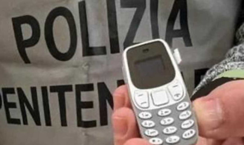 Castrogno, droga e cellulari nascosti nei pacchi per i detenuti: nuovi sequestri in pochi giorni - Foto