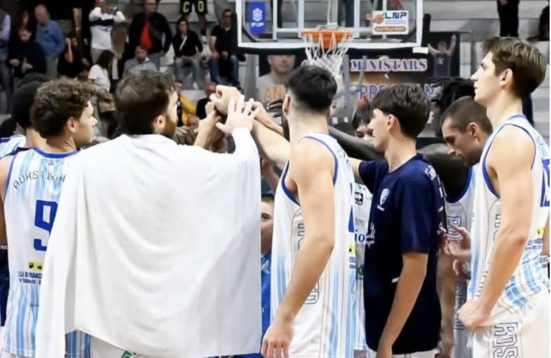 Basket, Roseto cade a Montecatini - Foto