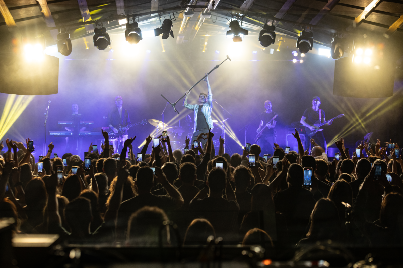 Fabrizio Moro infiamma il Mamamia di Senigallia: due ore di musica ed emozioni - Foto