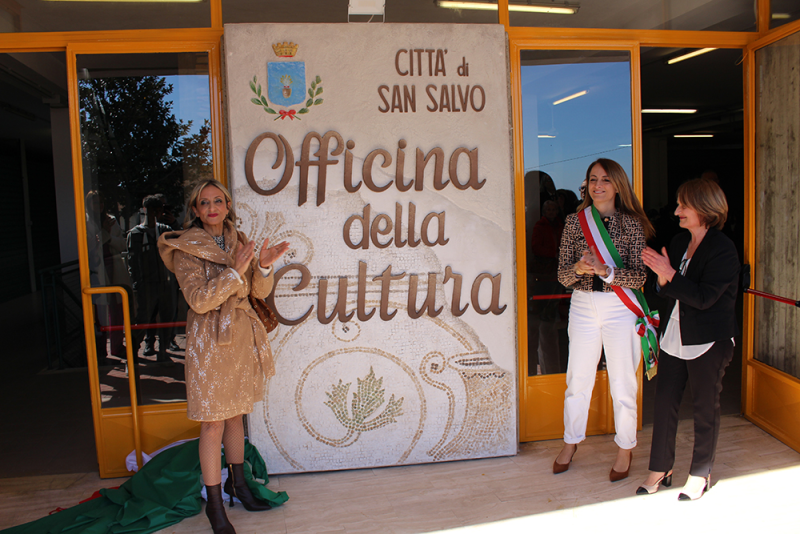 San Salvo. Inaugurata l’Officina della Cultura - Foto